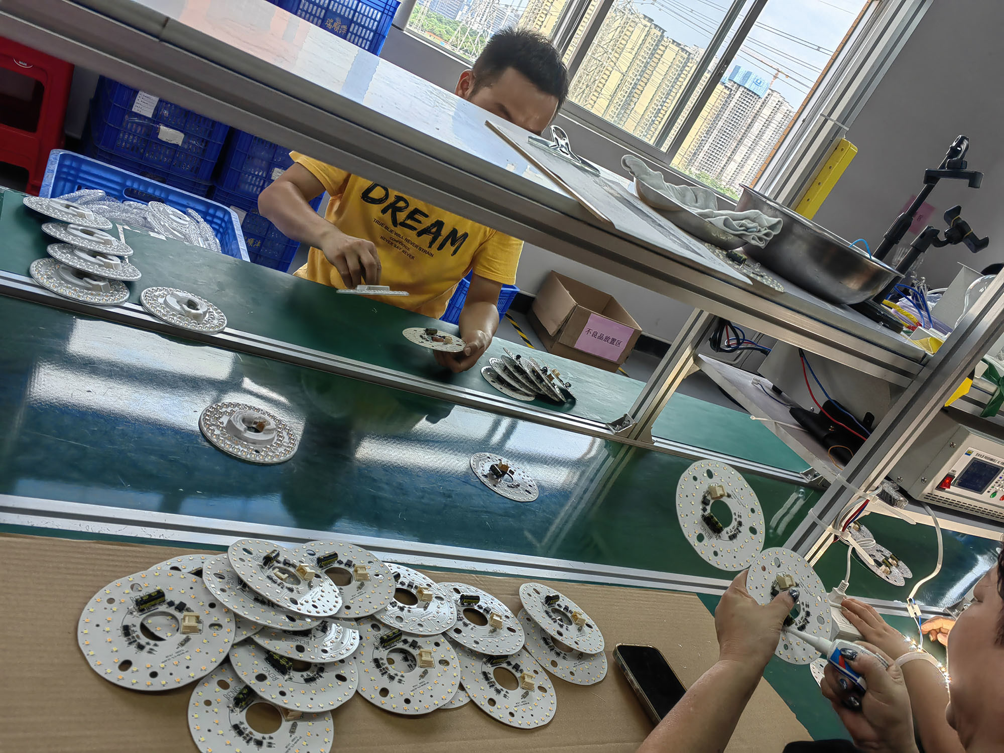 China Foshan Zheng Deng Peng Lighting Co.,ltd company profile